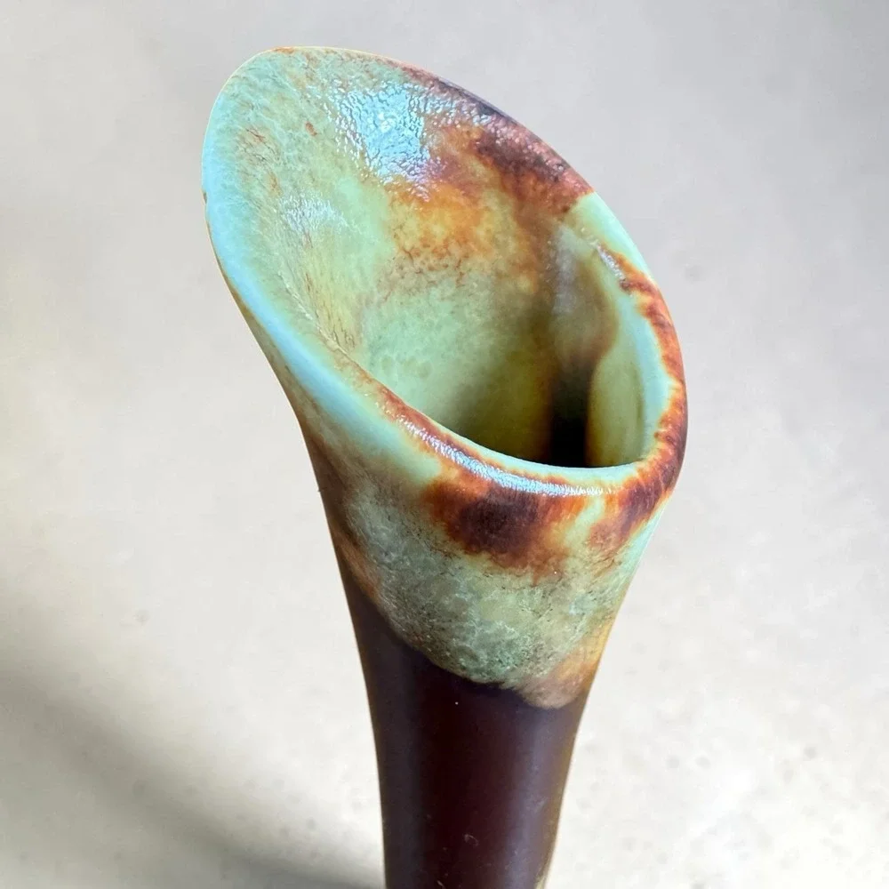 Dryden Ozark Frontier Pottery Bud Vase Glossy‎ Brown Green 6.75